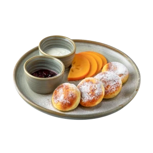 Brânzoaice cu smântână şi dulceaţă de vișine