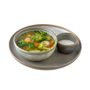 Supă cu chiftele şi legume verzi